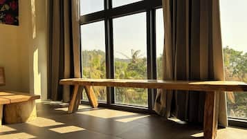 Sea View Superior Double Room | Bathtub | Escritorio, cortinas opacas, ropa de cama