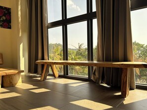 Sea View Superior Double Room | Bathtub | Escritorio, cortinas blackout y ropa de cama 