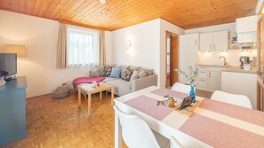 32-inch flat-screen TV with satellite channels, LCD TV, table tennis - Ferienpark Scheiber (Sankt Kanzian am Klopeiner See)