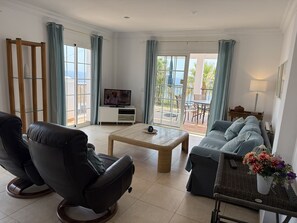 TV, ping pong - Nerja Paradise Rentals - Villa El Paraiso (Nerja)