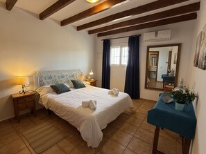 4 bedrooms, in-room safe, iron/ironing board, travel cot