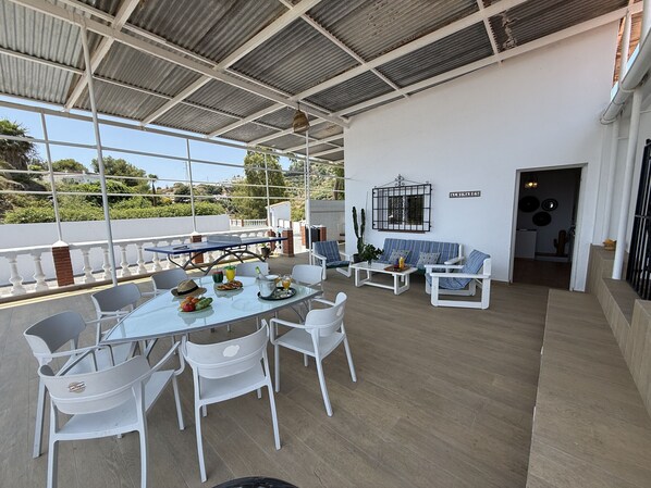 Outdoor dining - Nerja Paradise Rentals - Villa Alminares (Nerja)