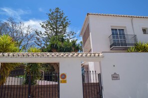 Staying at Flamingo offers a traditional architectural experience with a balcony overlooking the surroundings.