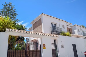 Exterior - Nerja Paradise Rentals - Villa Flamingo (Nerja)