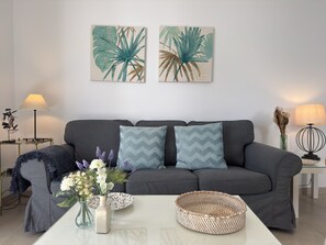 TV - Nerja Paradise Rentals - Villa Suero (Nerja)