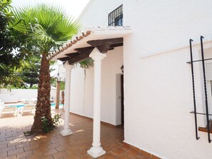 Terrace/patio - Nerja Paradise Rentals - Villa Los Leones (Nerja)