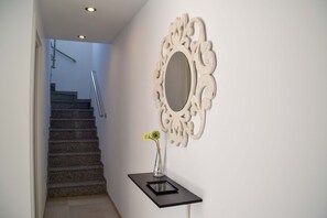 Interior - Nerja Paradise Rentals - Villa Valeria (Nerja)