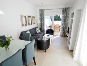 Fernseher, DVD-Player