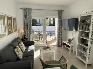 TV, DVD player - Nerja Paradise Rentals - Villa Bonilla (Nerja)