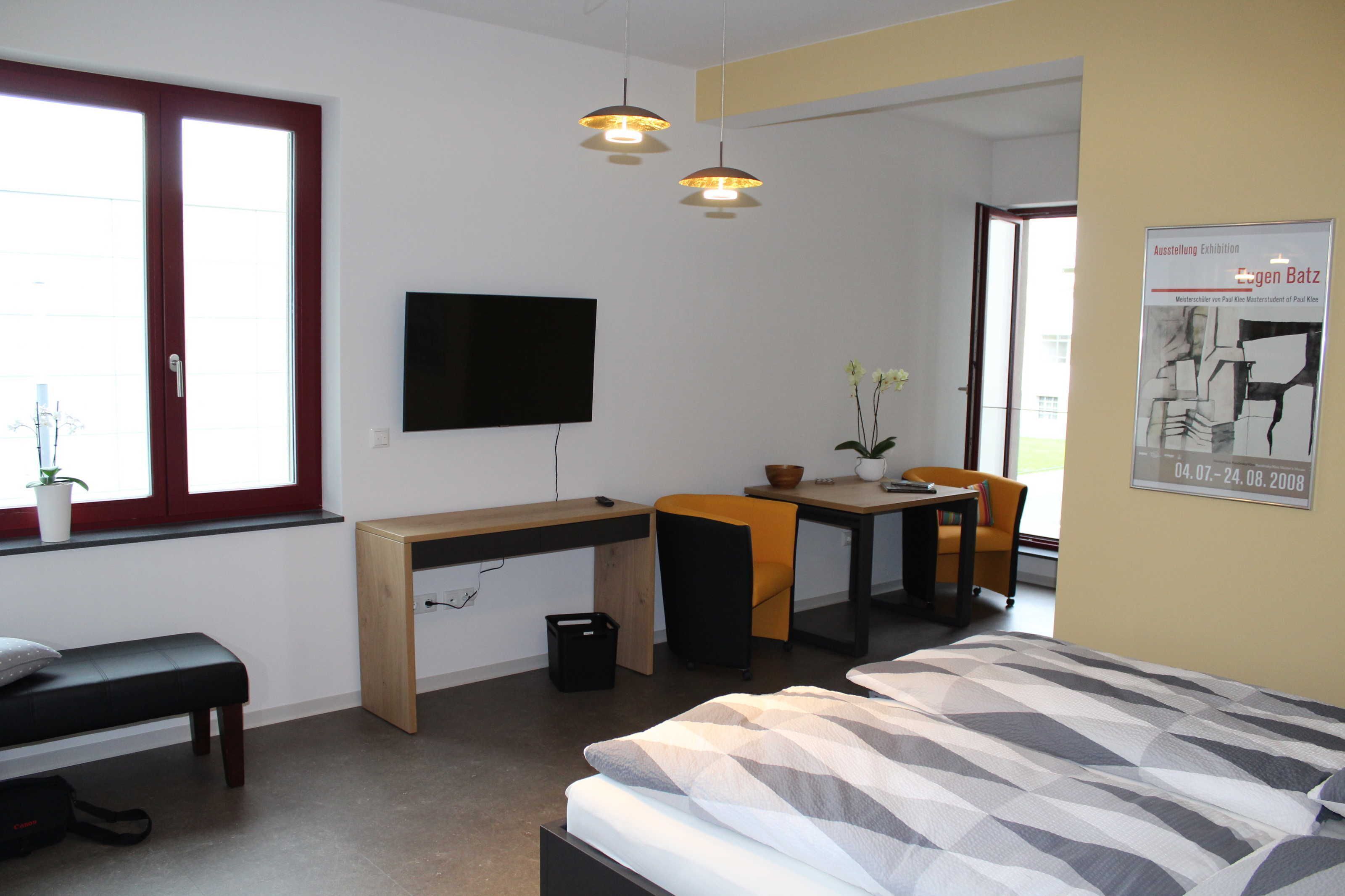 1 dormitorio, escritorio, wifi y ropa de cama