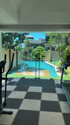 Spacious & Stylish Apartment 5 minutes walk to Karon beach.