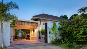 Free self parking - Villa Sukjai (Rawai)