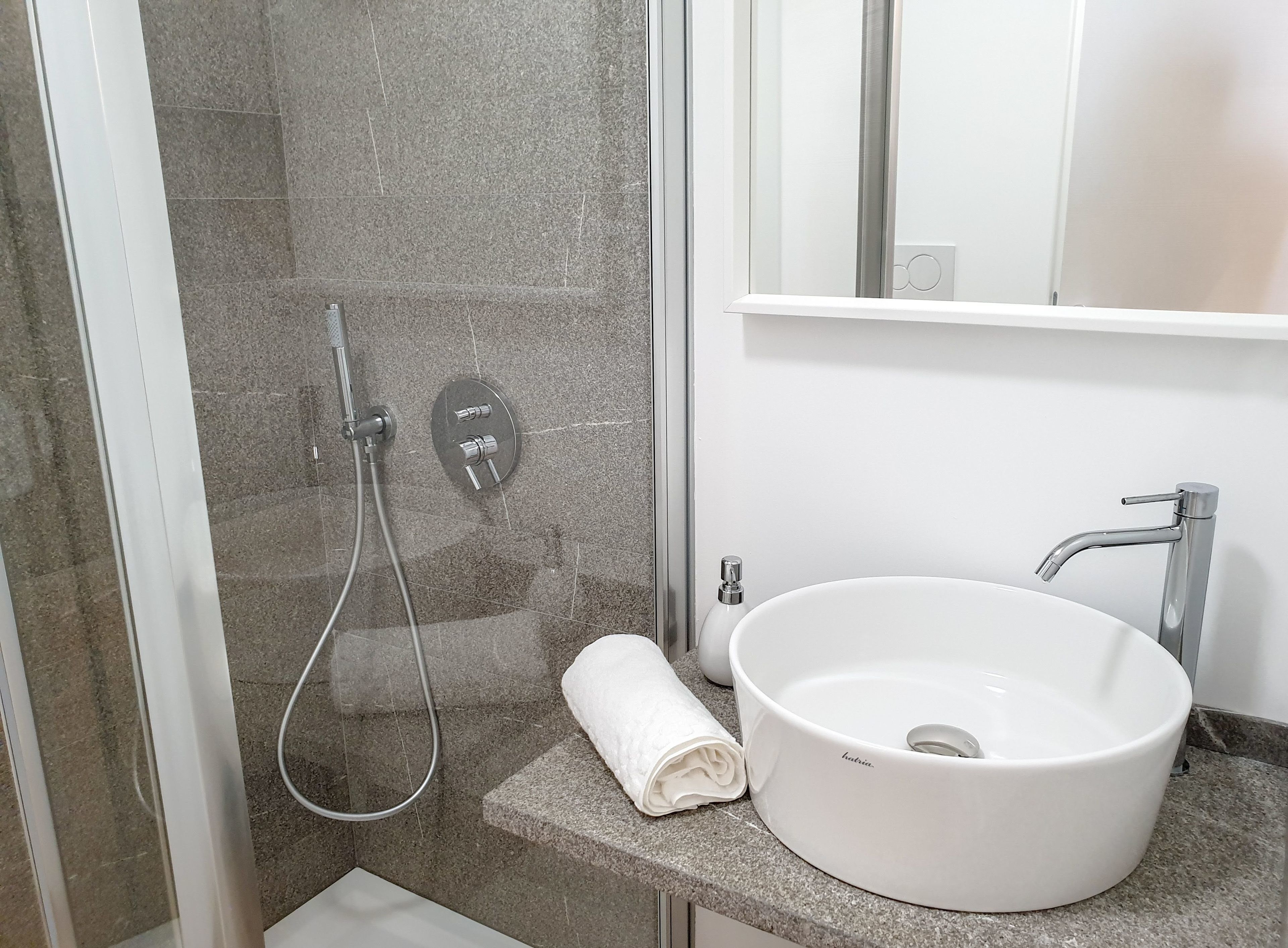 Studio | Salle de bain | Serviettes fournies