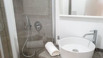 Studio | Salle de bain | Serviettes fournies