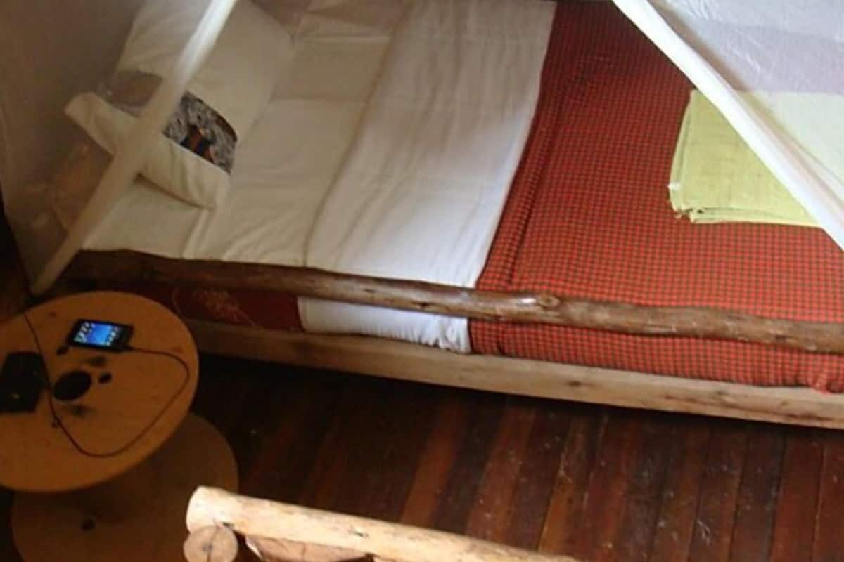 Decoración personalizada, wifi gratis y ropa de cama
