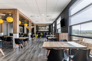 Café da manhã continental grátis todos os dias