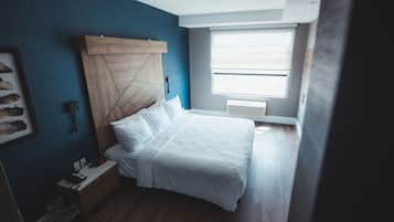 Desk, soundproofing, iron/ironing board, free cots/infant beds