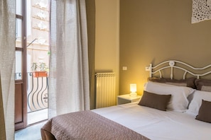 Bettwäsche aus ägyptischer Baumwolle, hochwertige Bettwaren, Zimmersafe