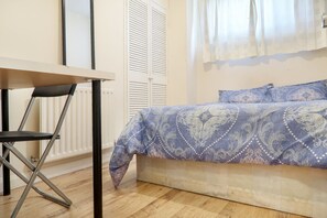 Apartment | 1 bedroom, iron/ironing board, free WiFi, bed sheets - Corringham House (London)