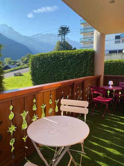 BEAUTIFUL APT RENOVATED VIEW ON THE MOUNTAIN SKI ON FOOT IN SAINT GERVAIS LES BAINS