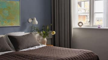 Standard Double Room | Free WiFi, bed sheets