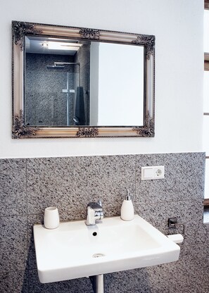 Apartamento | Lavabo del cuarto de baño