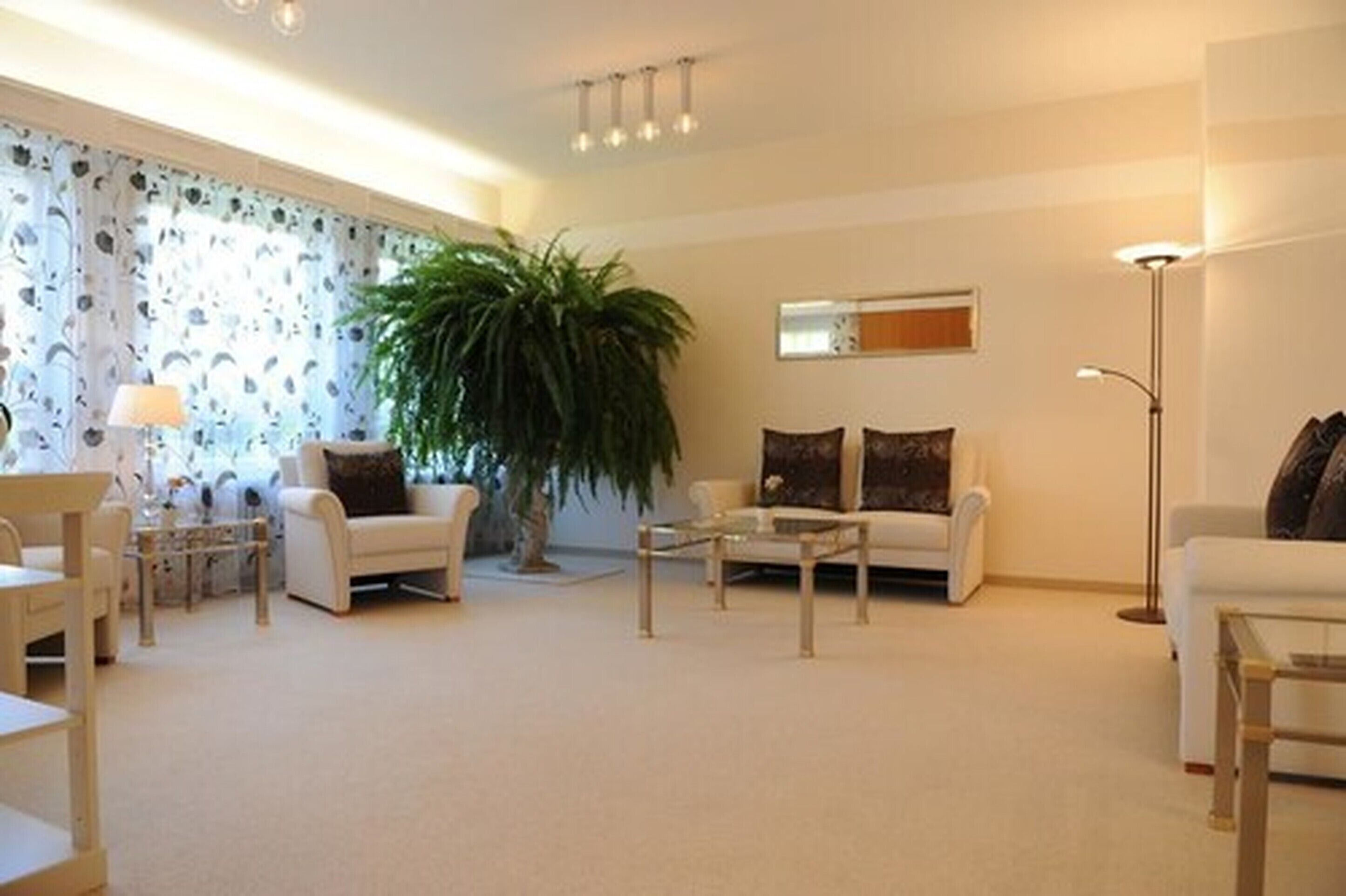 Área de estar no saguão