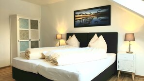 Apartment | 2 Schlafzimmer, Schreibtisch, kostenloses WLAN