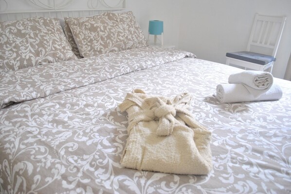 Chambre Quadruple, balcon, vue ville