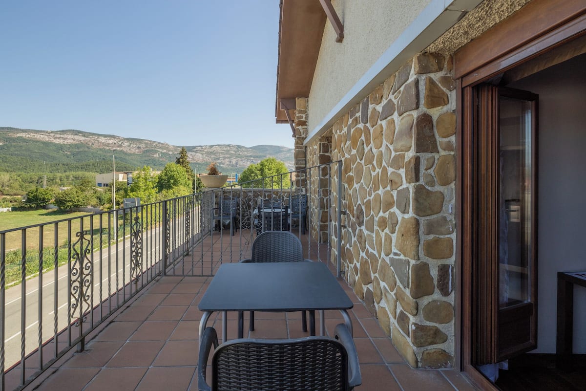 Double Room | Free WiFi