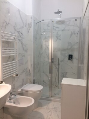 Hair dryer, bidet, towels - SOGGIORNISORRENTO (Sorrento)