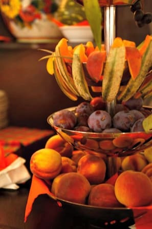 Free continental breakfast - Hotel Marebello (Rimini)