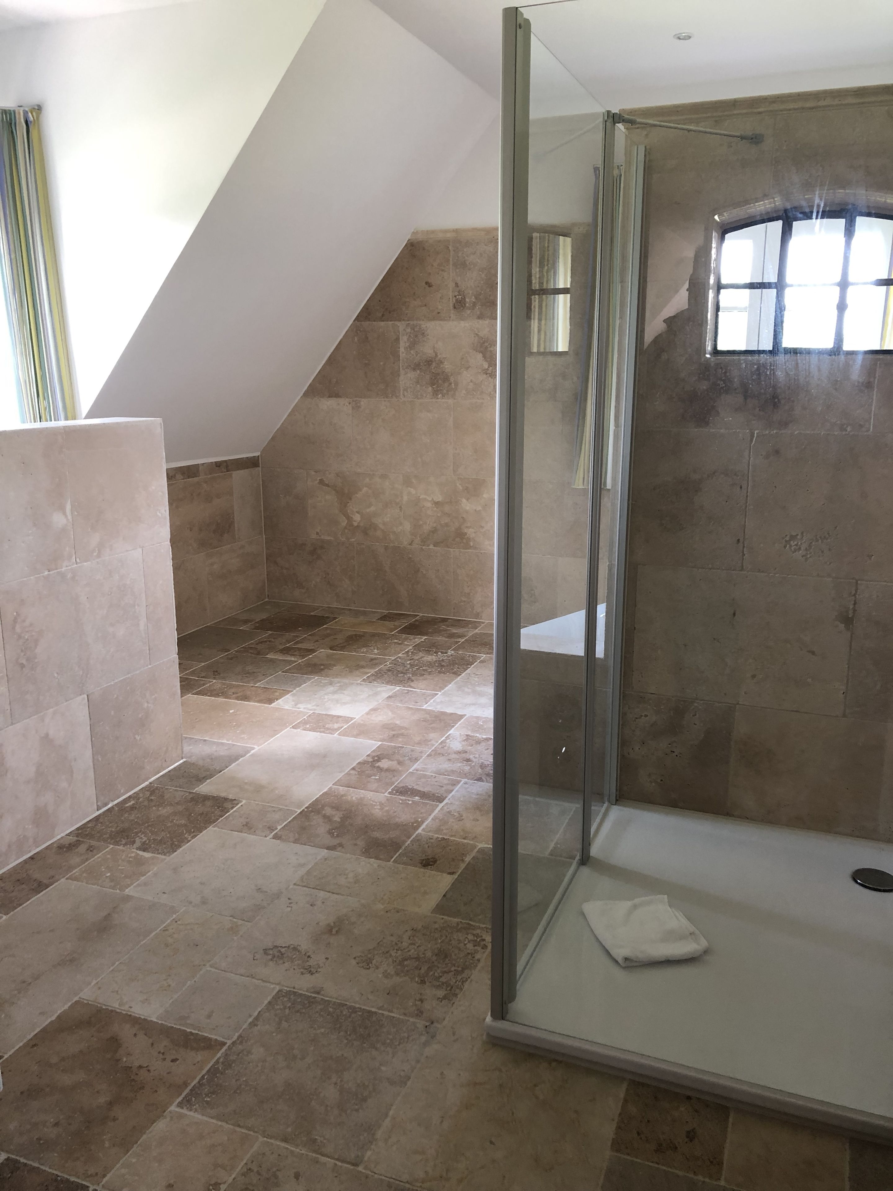 Appartement | Douche de la salle de bain