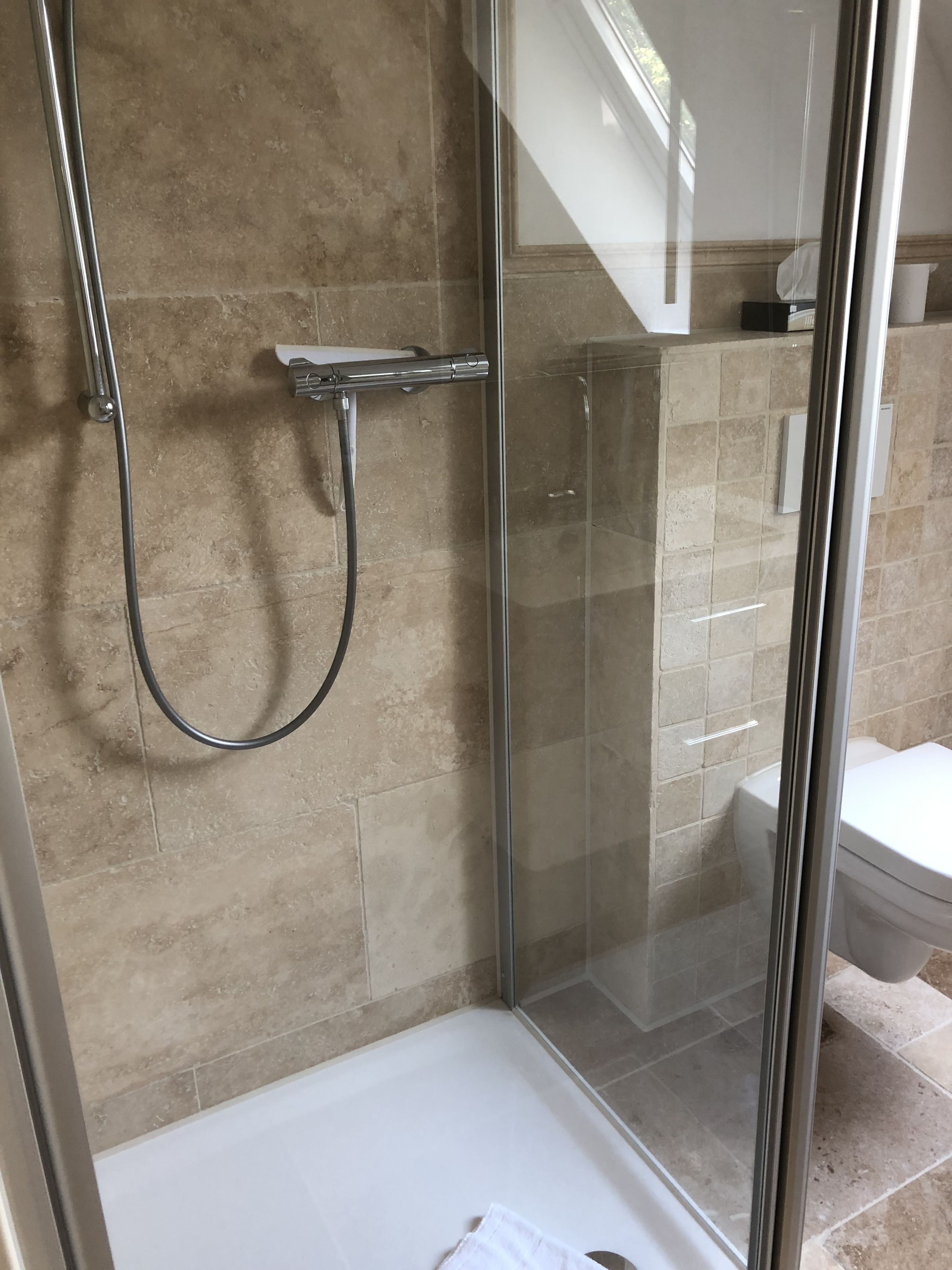Apartment | Dusche im Bad