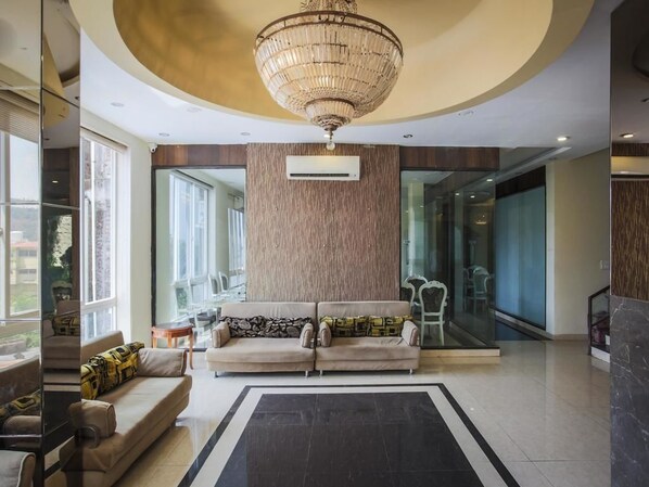 Front of property - evening/night - Hotel Residency (Jaoli)