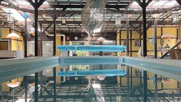 Swimmers can enjoy a clear view of the pool from the surrounding area.