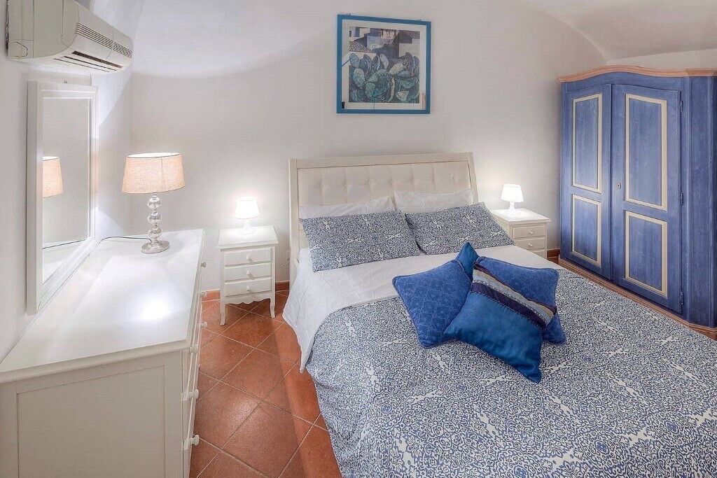 1 chambre, fer et planche à repasser, lit parapluie, Wi-Fi gratuit