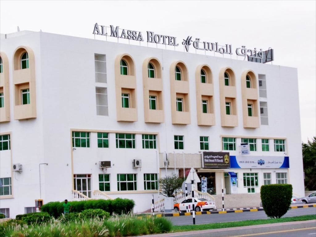 المنشأة من الخارج