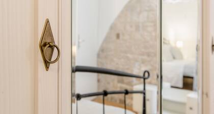 Aurum Templi Suites