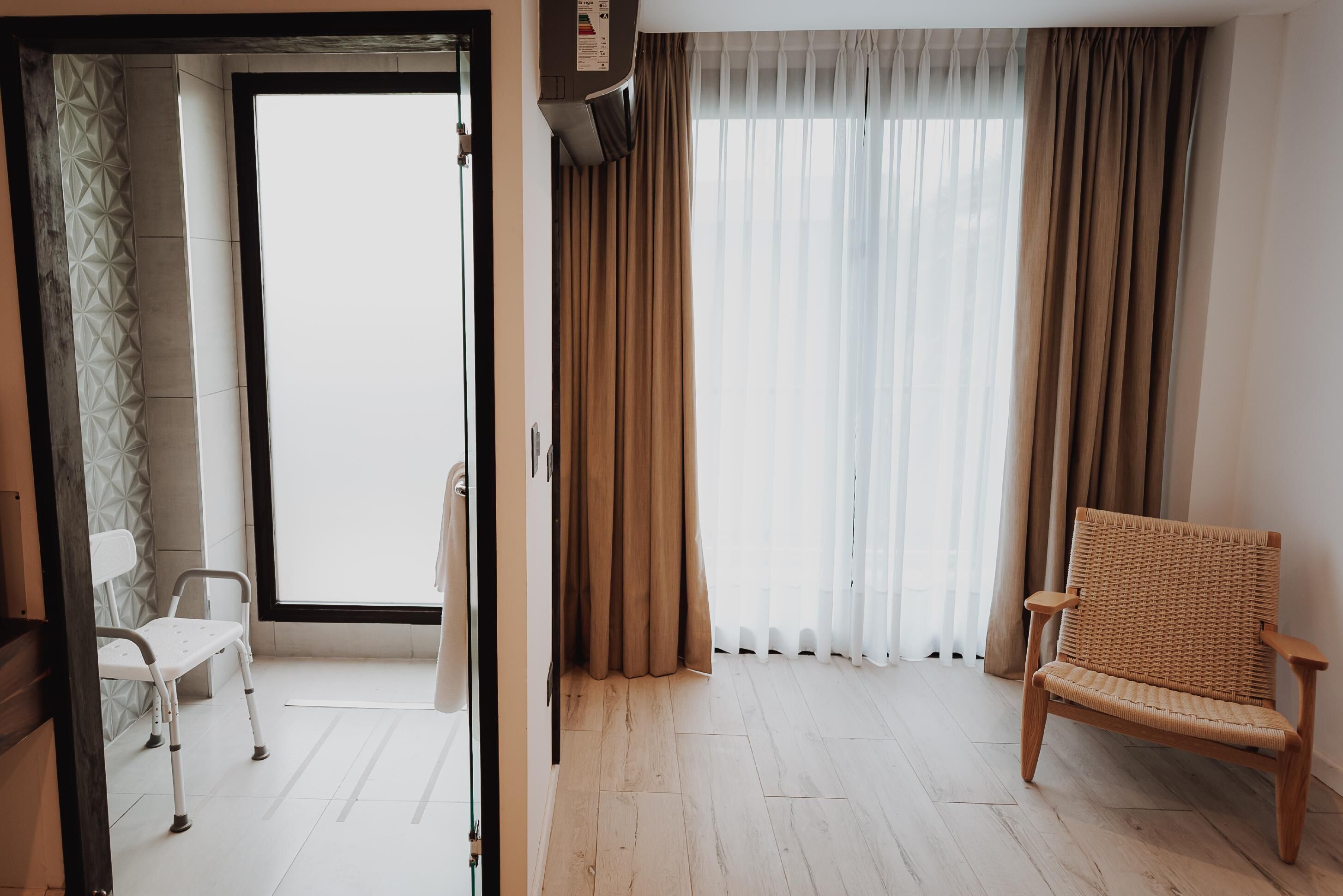 double room, accessible | 1 bedroom, premium bedding, down duvets, pillow-top beds