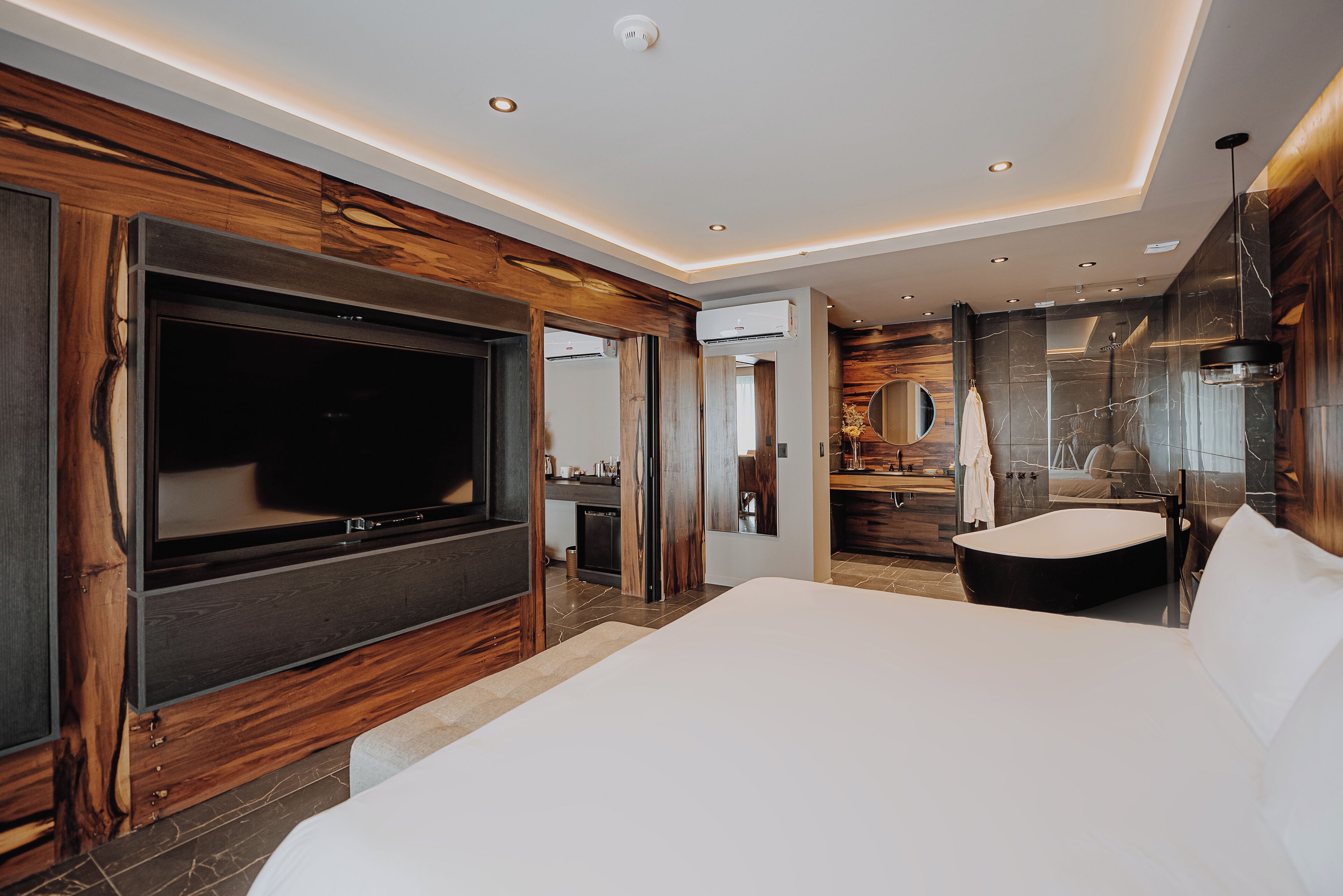 Ropa de cama de alta calidad, cubrecamas y colchones con pillow-top 