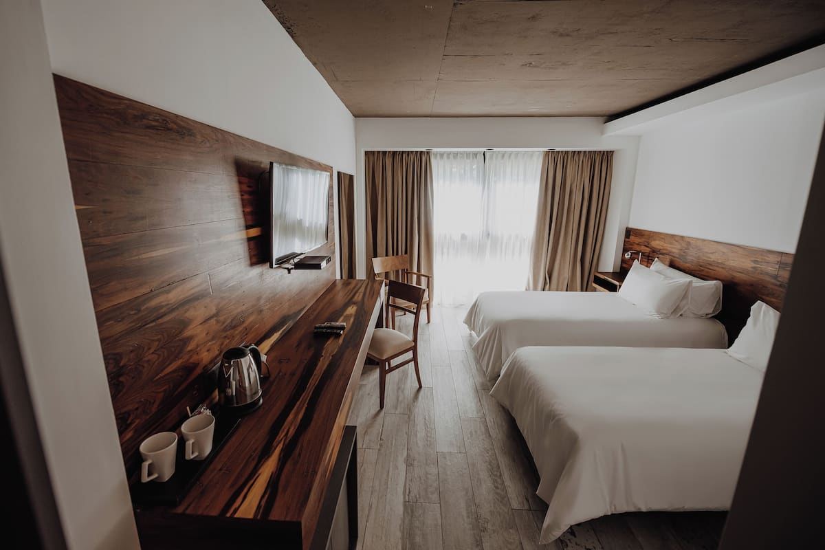 Executive Room, 2 Twin Beds | 1 bedroom, premium bedding, down comforters, pillowtop beds