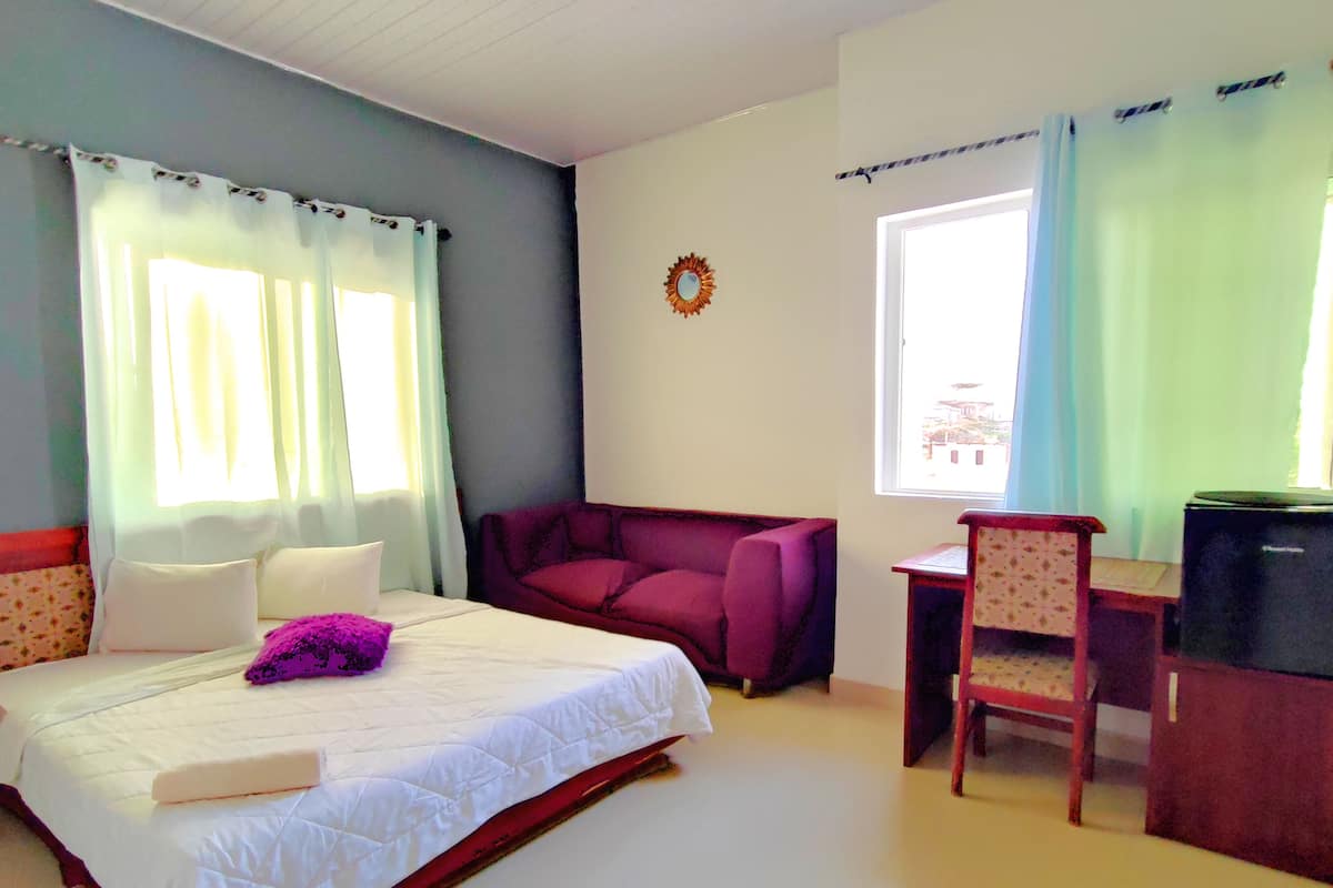 Premium bedding, memory foam beds, iron/ironing board, free WiFi