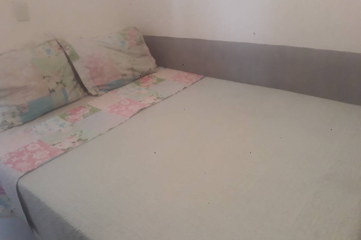 Camera Economy con letto matrimoniale o 2 letti singoli | Ferro/asse da stiro, Wi-Fi gratuito, lenzuola