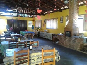 Tägliches inbegriffenes Frühstücksbuffet