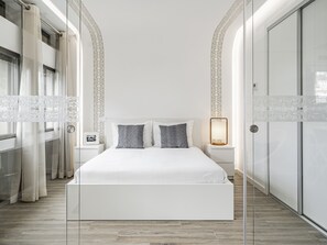 2 bedrooms, iron/ironing board, WiFi, bed sheets - Drapes Design Apartments III (Funchal)