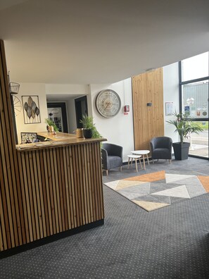 Reception - Hotel de la Paix Lyon Sud Givors (Givors)