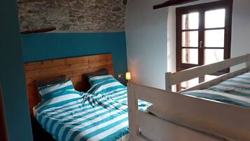 2 Schlafzimmer, Bügeleisen/Bügelbrett, WLAN