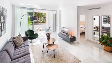 Apartamento, suíte (2 bedroom) | Saguão