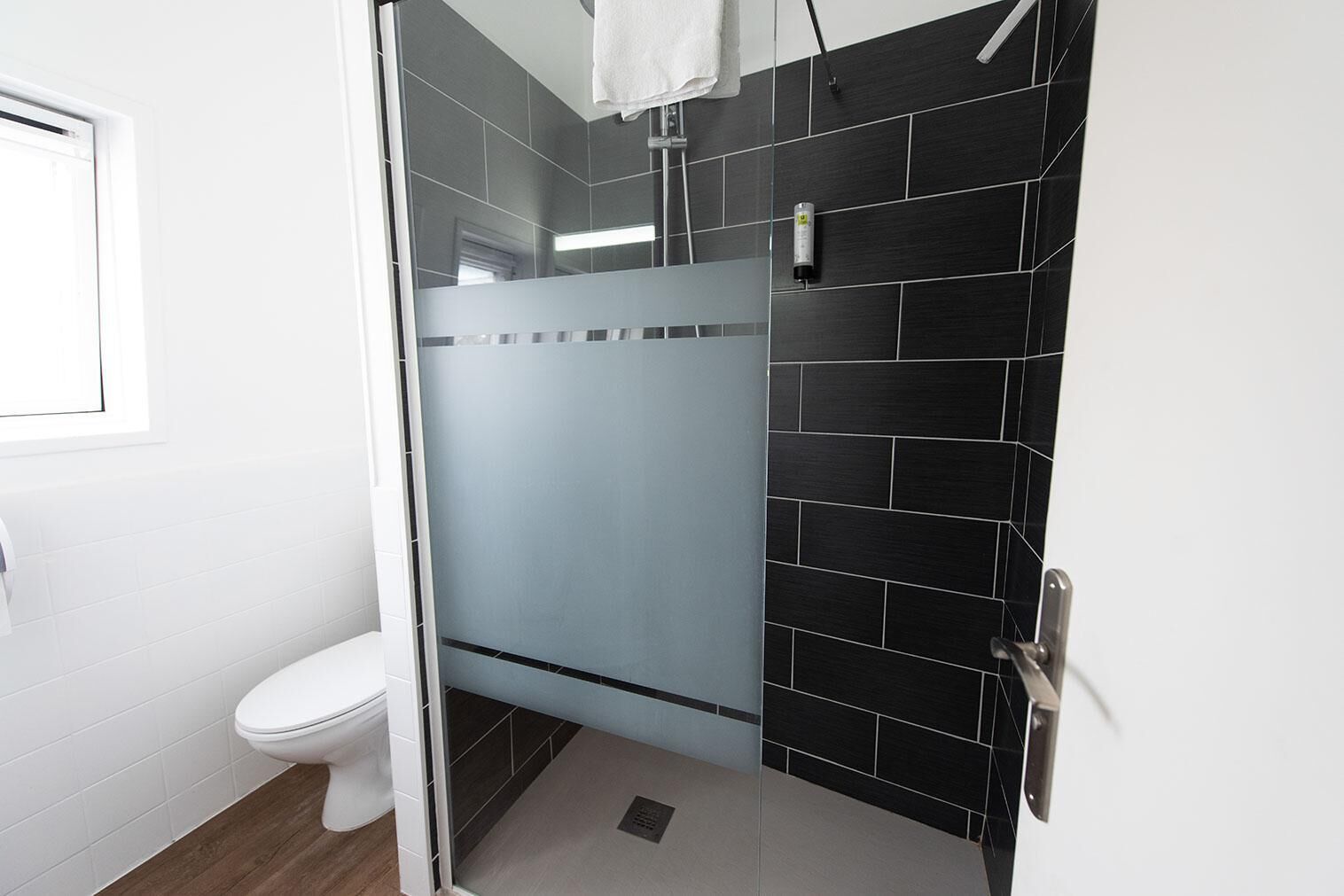 standard double room | premium bedding, desk, free wifi, bed sheets